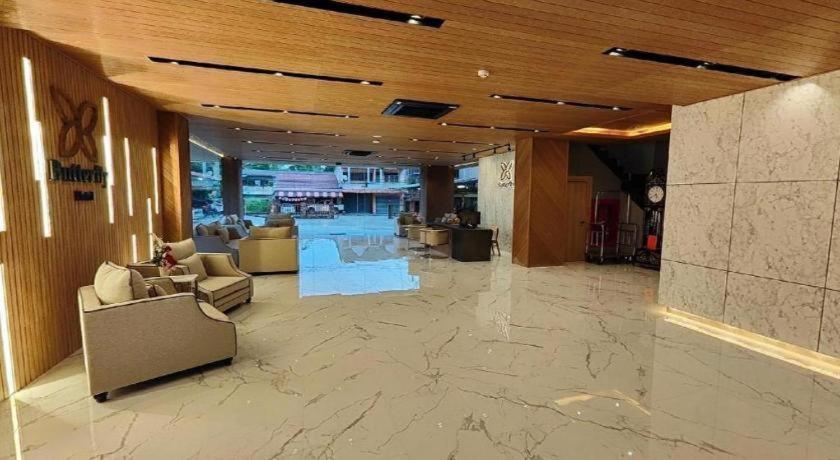 Butterfly Hotel Betong Ban Komo Sip Paet Exterior photo